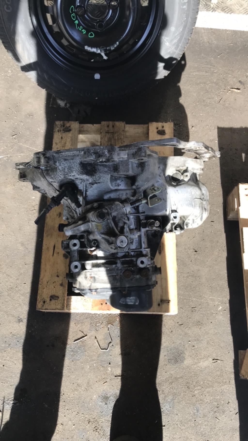 Boite de vitesses OPEL CORSA D PHASE 1 Diesel - 1