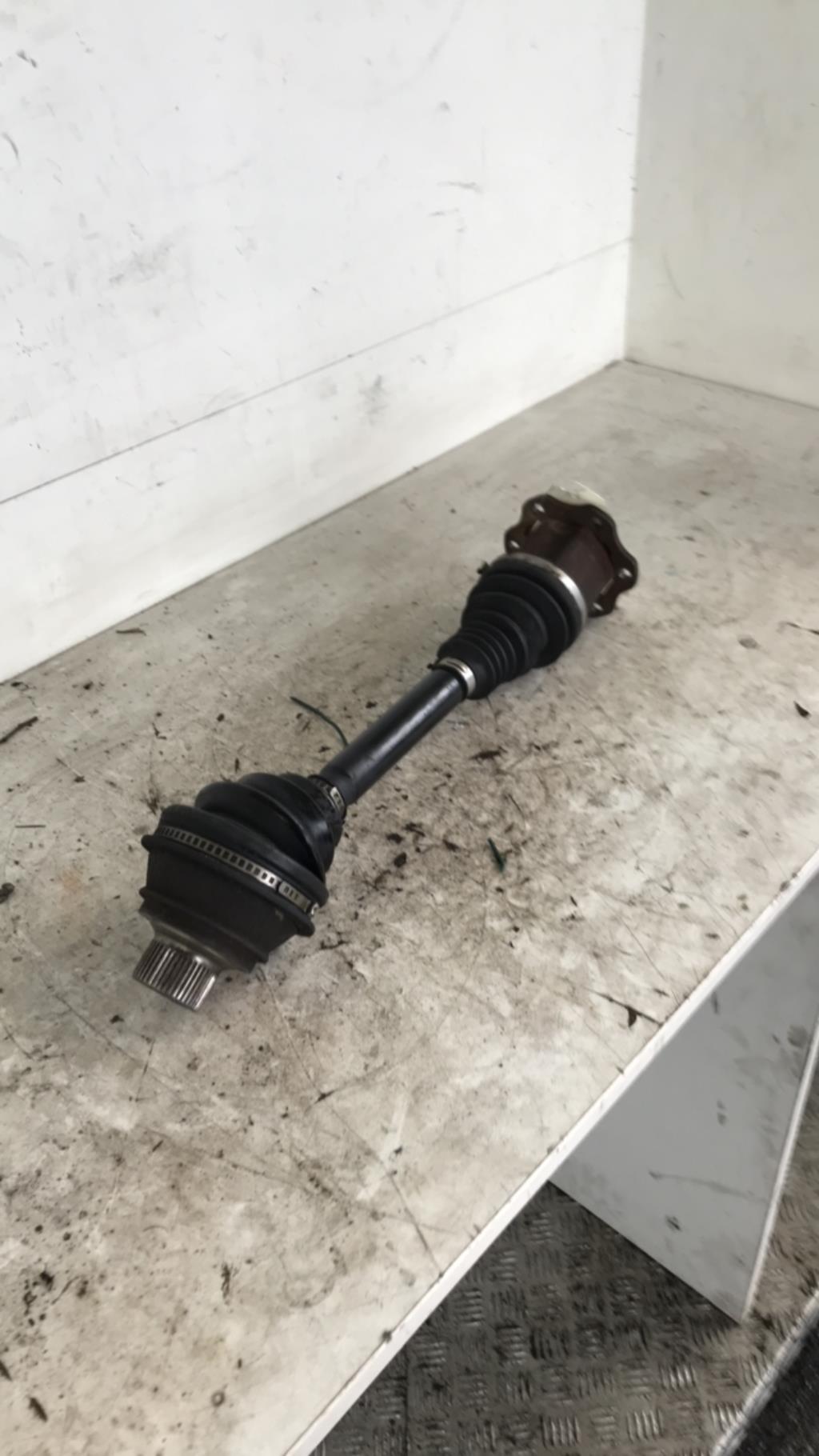 Cardan droit (transmission) AUDI A4 3 PHASE 1 Diesel - 1