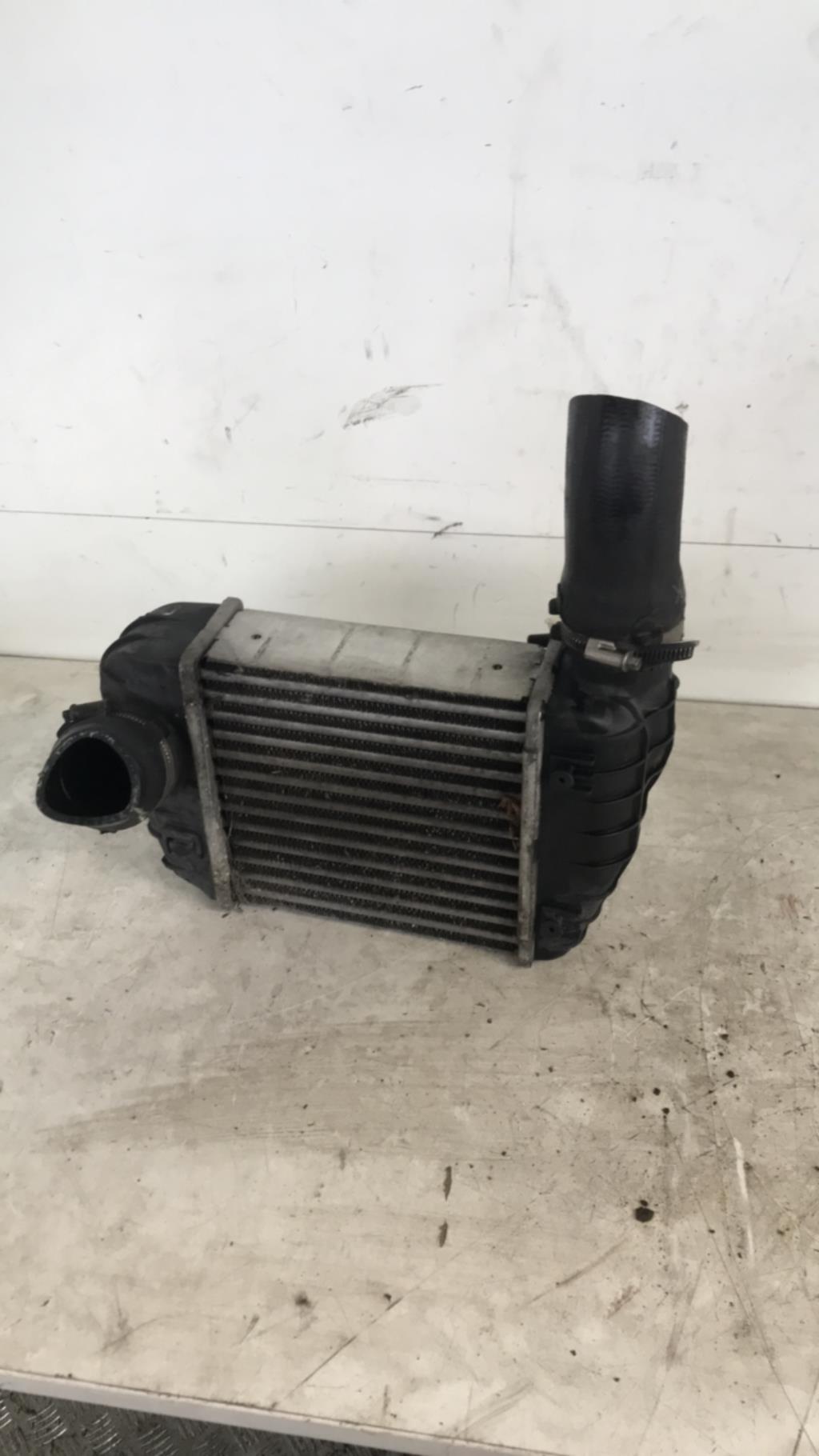 Echangeur air (Intercooler) AUDI A6 3 PHASE 1 Diesel - 1