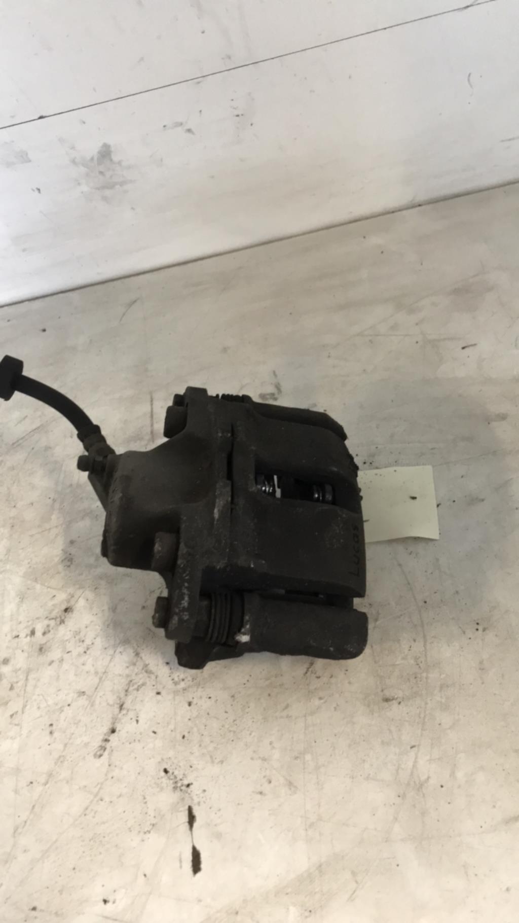 Etrier avant gauche (freinage) RENAULT TWINGO 1 PHASE 3 Essence - 1