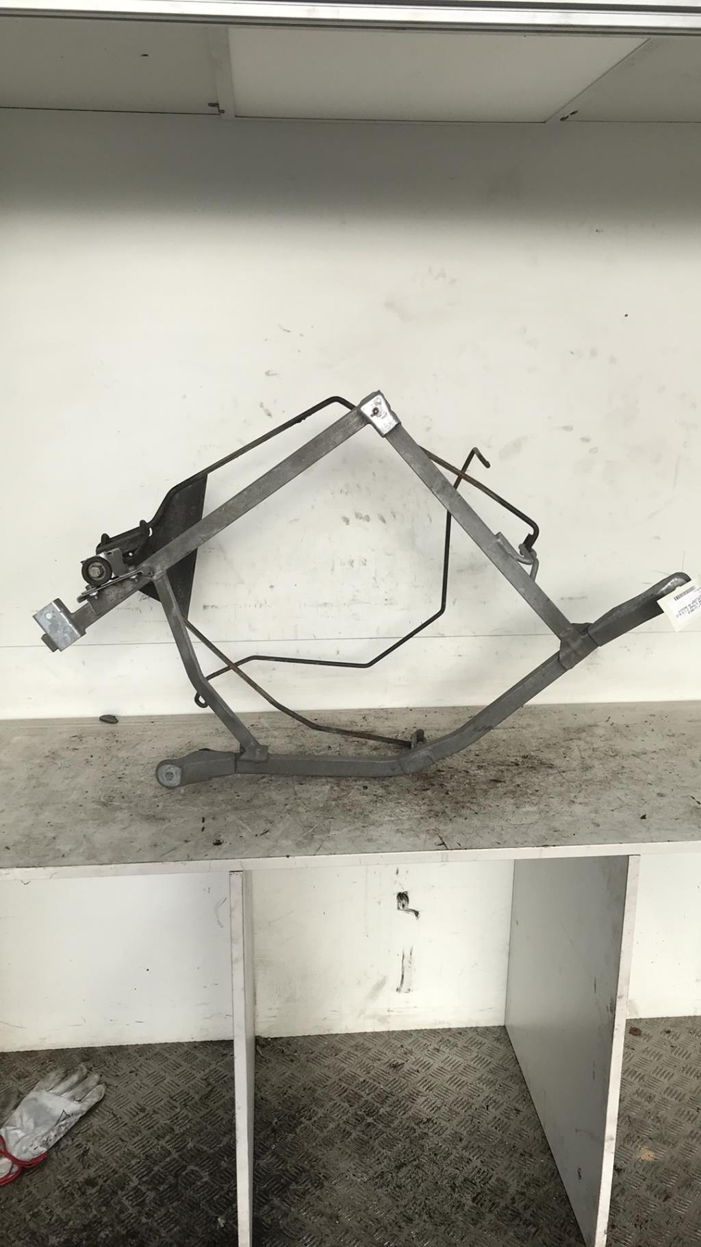 Panier roue de secours RENAULT MEGANE 4 PHASE 2 Diesel - 1