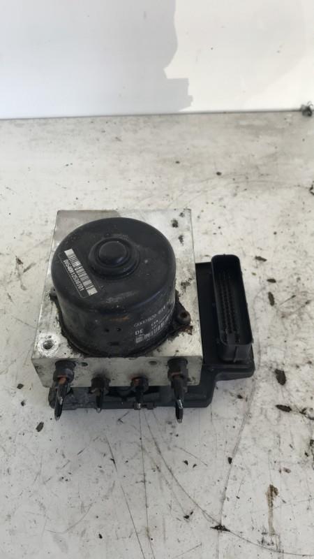 Bloc ABS (freins anti-blocage) AUDI A2 Diesel - 1