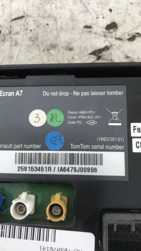 Ecran GPS RENAULT MEGANE 3 PHASE 1 COUPE Diesel - 1