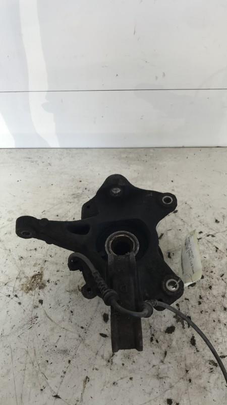 Moyeu avant droit RENAULT SCENIC 3 PHASE 1 Diesel - 1