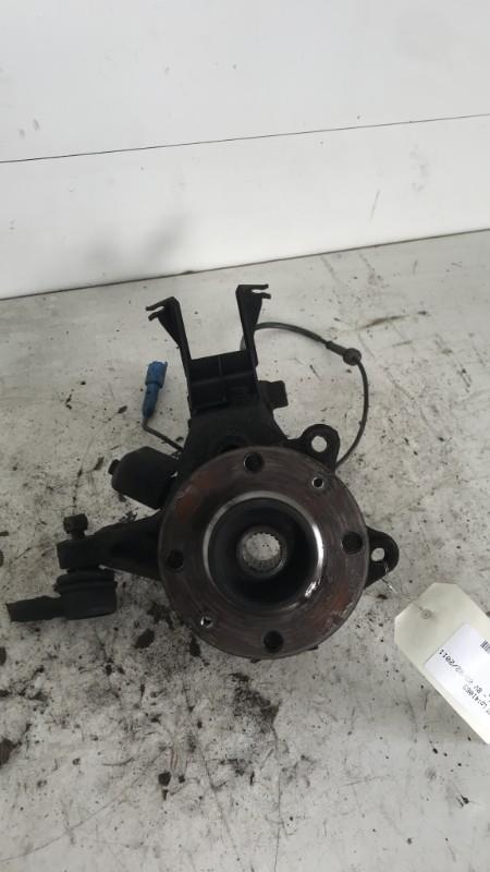 Moyeu avant droit PEUGEOT 206+ Essence - 1