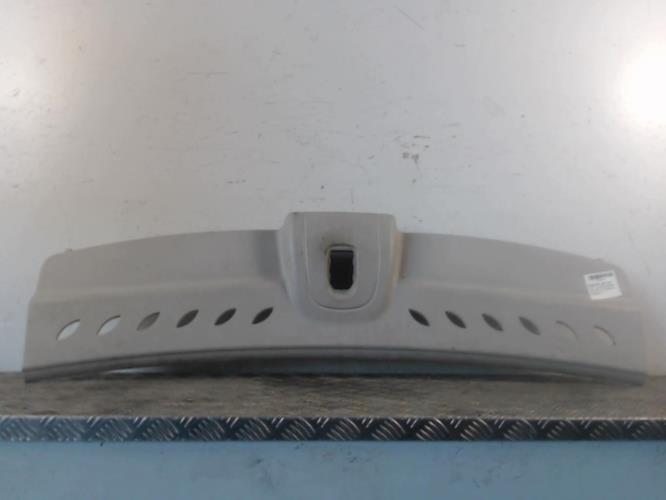 Poignée extérieure de hayon arrière Citroen Xsara Picasso d'occasion