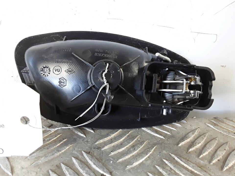 Poignee interieur arriere gauche RENAULT CLIO 4 PHASE 1 Essence - 1