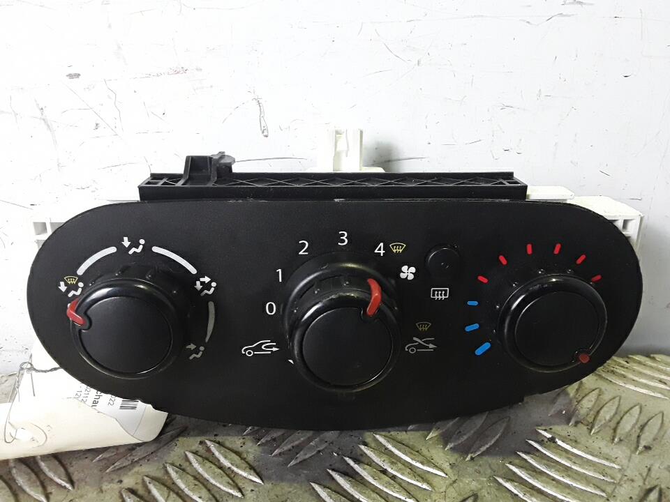 Commande chauffage RENAULT TWINGO 3 PHASE 1 Essence - 1