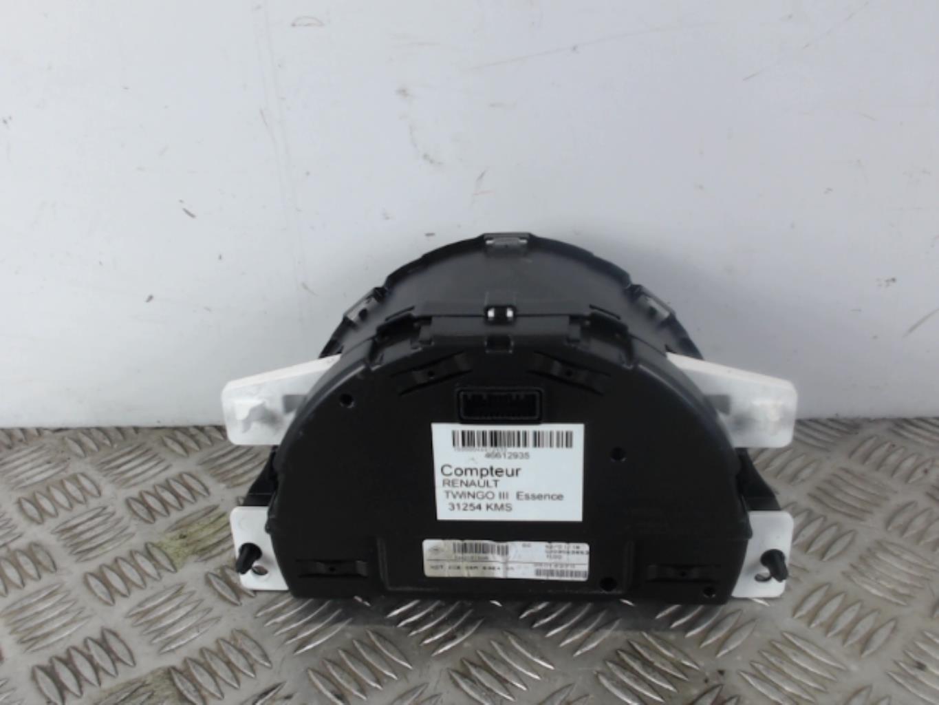 Compteur RENAULT TWINGO 3 Essence - 1