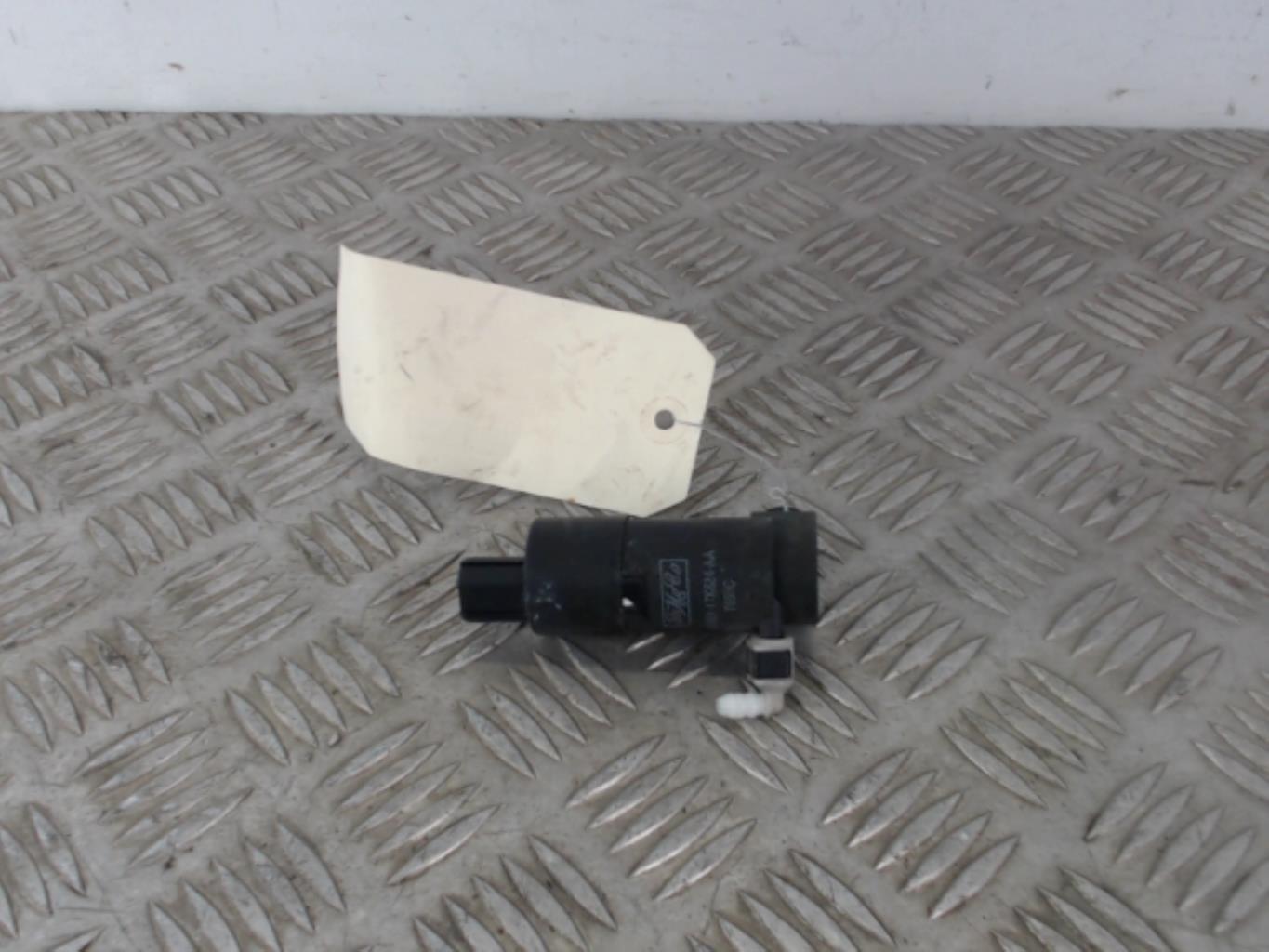 Pompe lave glace avant FORD FOCUS 3 PHASE 1 Diesel - 1