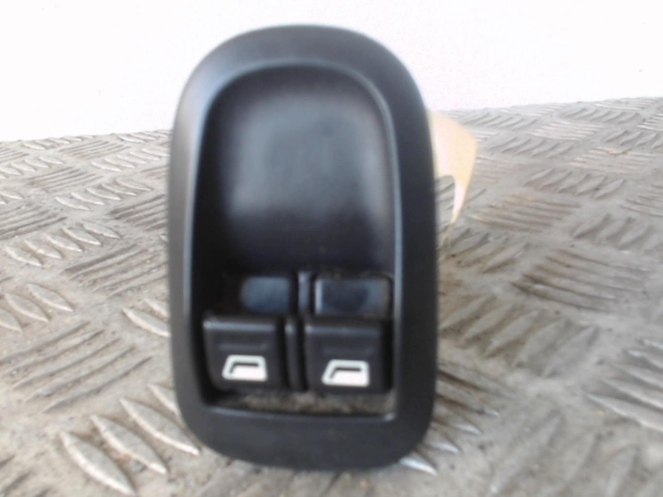 Interruttore alzacristalli PEUGEOT 206 PHASE 1 Diésel - 1