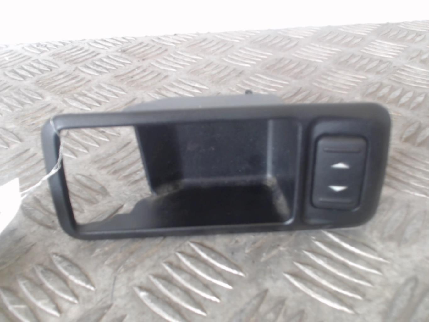Interruttore lavacristalli posteriore sinistro FORD C-MAX 1 PHASE 2 Diésel - 1
