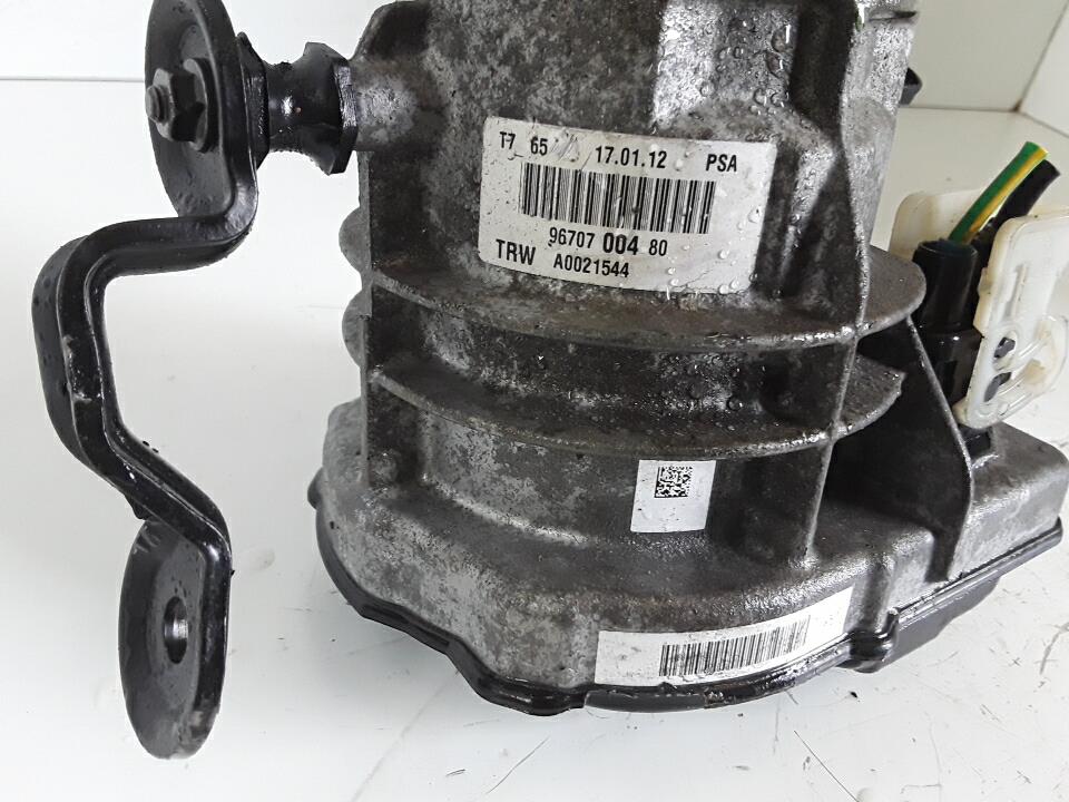 Pompe de direction PEUGEOT 308 1 PHASE 2 CABRIOLET Diesel - 1