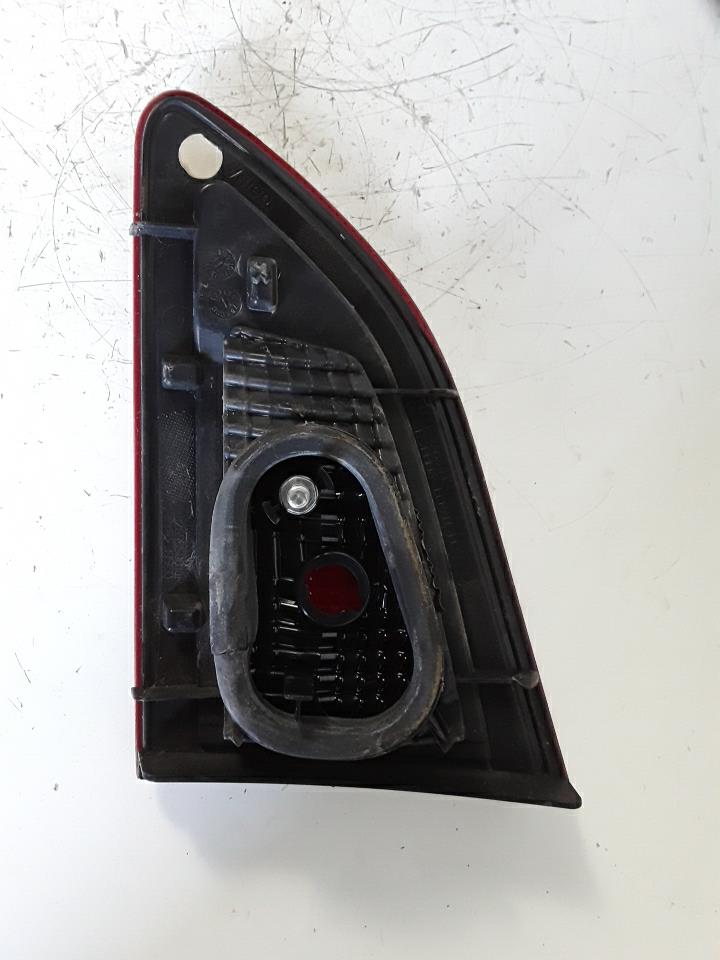 Feu arriere secondaire droit (feux) RENAULT SCENIC 3 PHASE 1 Diesel - 1