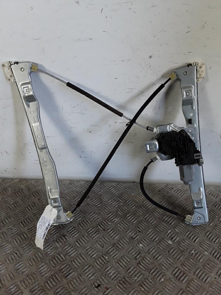 Leve vitre electrique avant gauche CITROEN DS3 PHASE 1  - 1