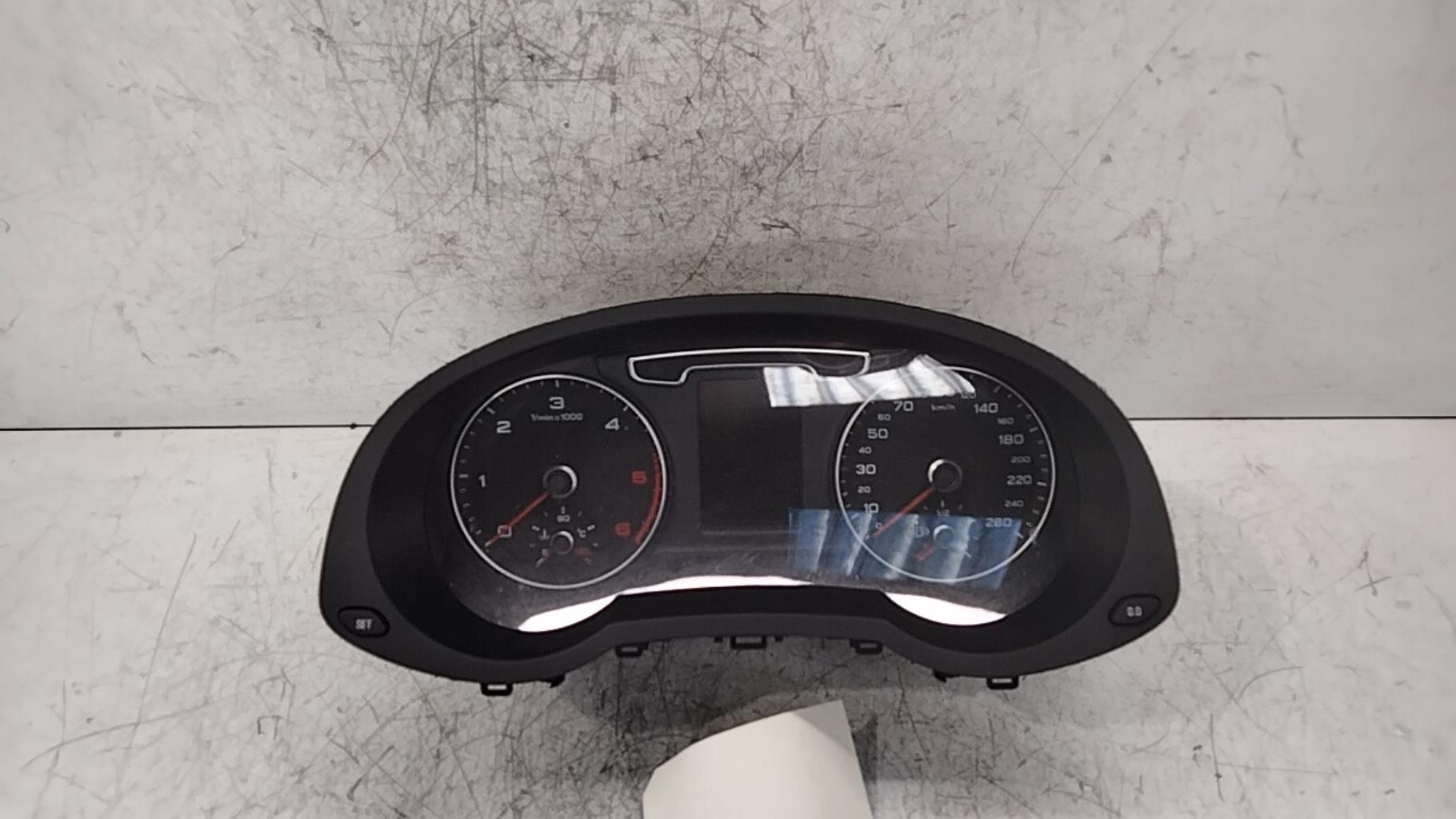 Compteur AUDI Q3 1 PHASE 1 Diesel - 1