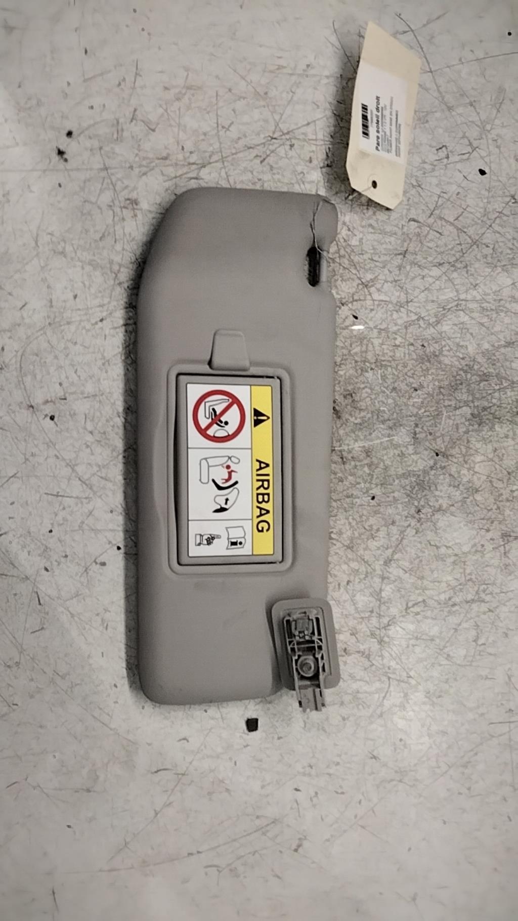 Pare soleil droit CITROEN C3 3 PHASE 1 Essence - 1