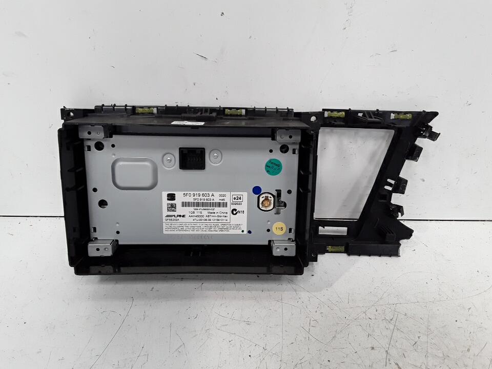 Ecran GPS SEAT LEON 3 PHASE 1 Essence - 1