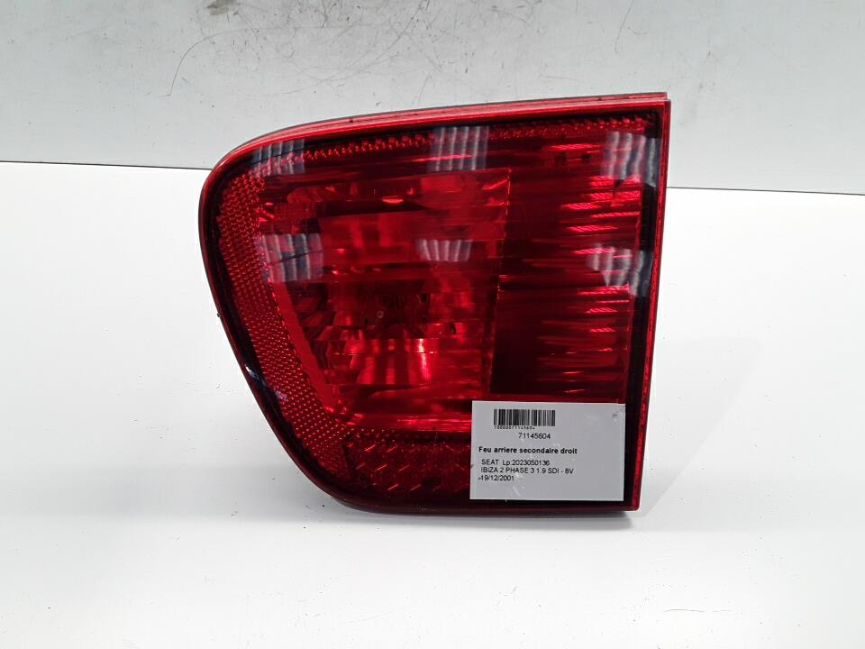 Feu arriere secondaire droit (feux) SEAT IBIZA 2 PHASE 3 Diesel - 1