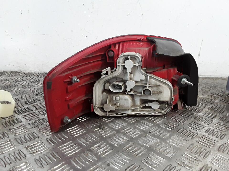 Feu arriere principal droit (feux) AUDI A3 2 PHASE 1 Diesel - 1