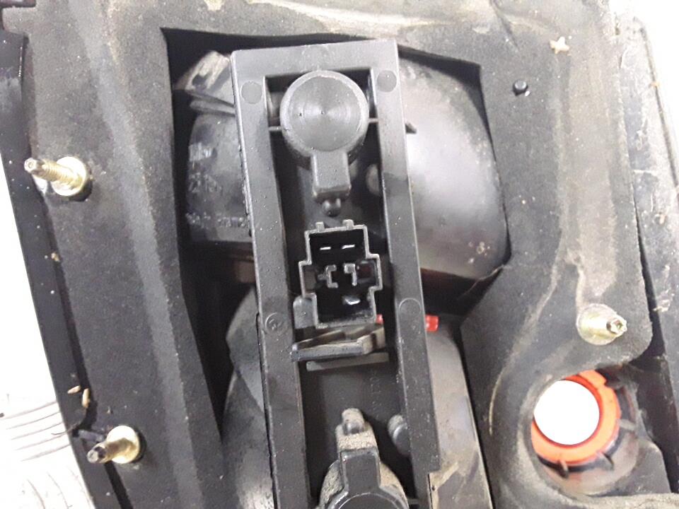 Feu arriere secondaire droit (feux) SAAB 9.5 1 PHASE 1 Essence - 1
