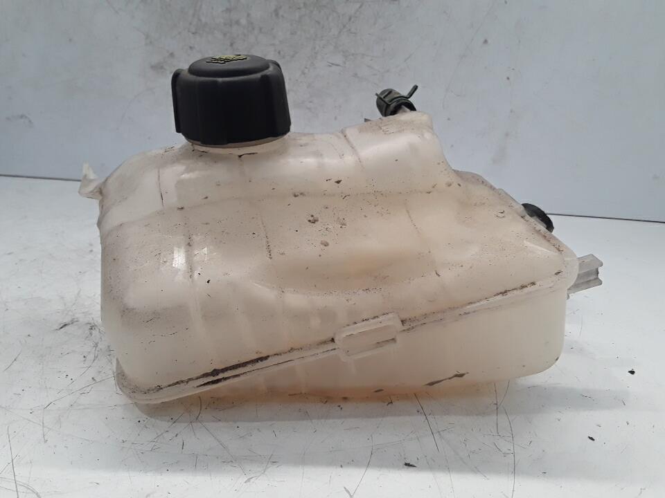 Vase d'expansion RENAULT MEGANE 3 PHASE 1 Diesel - 1