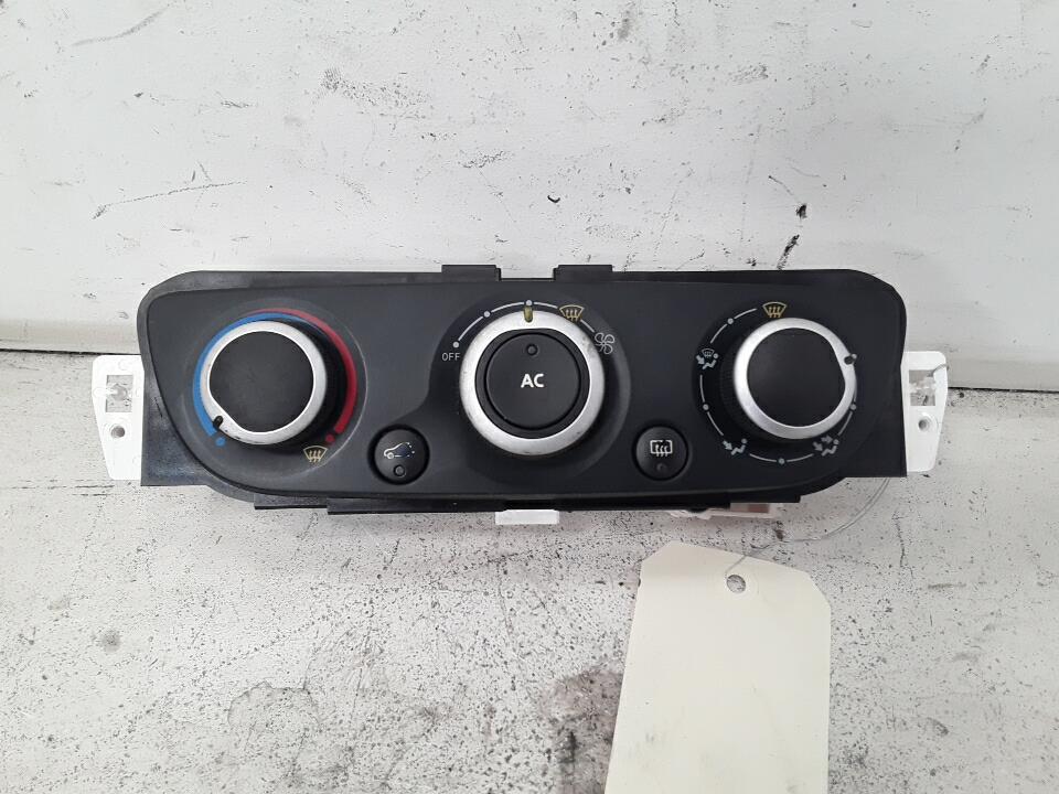 Commande chauffage RENAULT MEGANE 3 PHASE 1 Diesel - 1