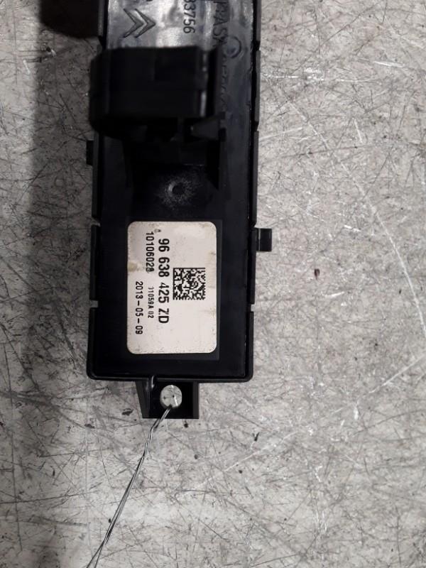 Bouton/Interrupteur PEUGEOT 3008 1 PHASE 2 Diesel - 1