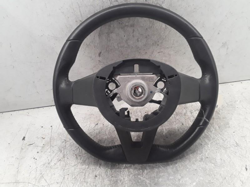 Volant NISSAN MICRA 5 Diesel - 1