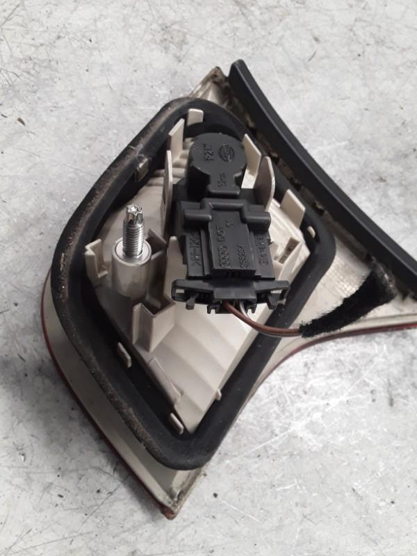 Feu arriere secondaire gauche (feux) AUDI A4 2 PHASE 2 Diesel - 1