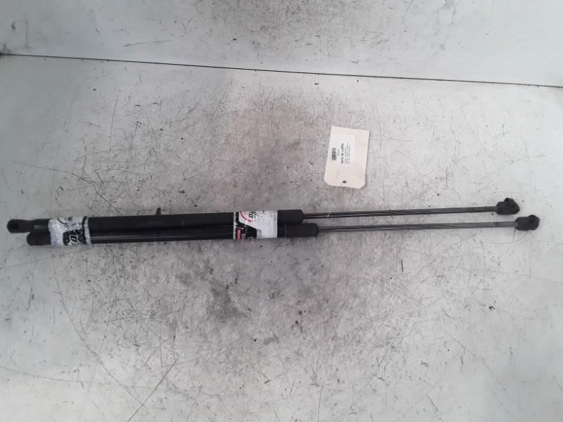 Verin de coffre RENAULT MEGANE 3 PHASE 2 COUPE Diesel - 1