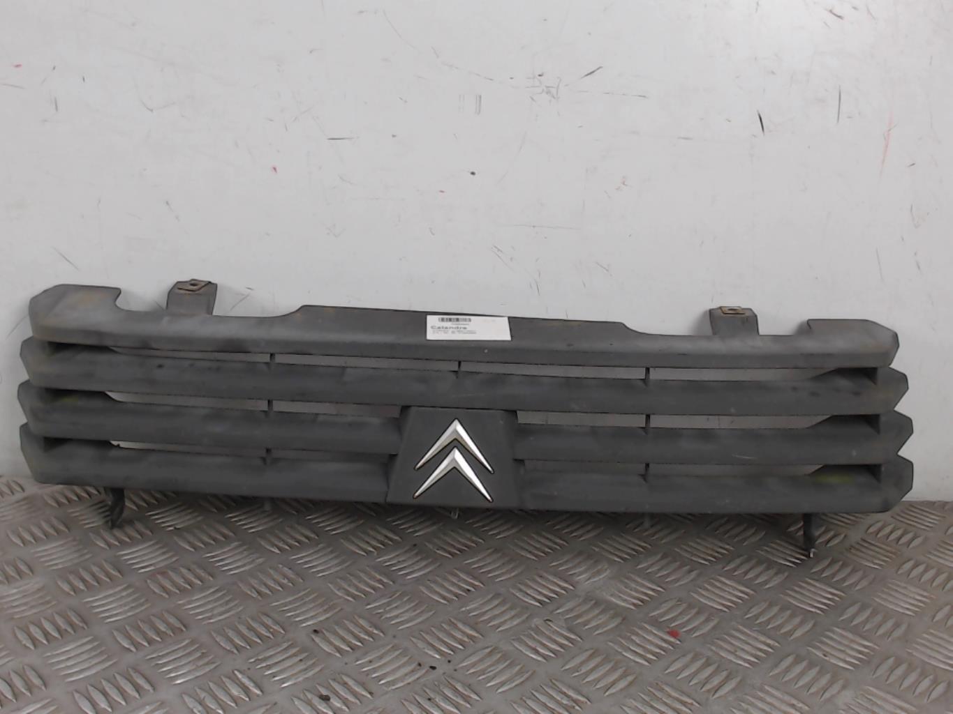 Calandre CITROEN C15 Diesel - 1