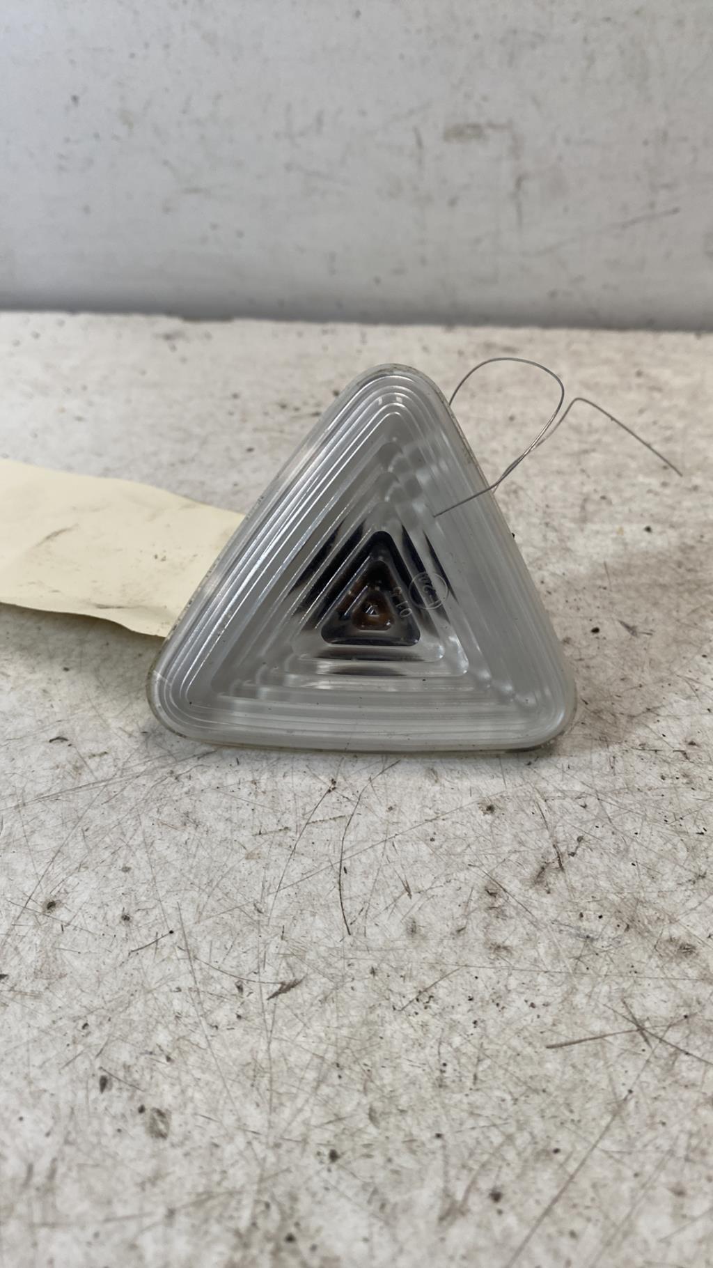 Ripetitore lampeggiante anteriore sinistro (Luci) RENAULT KANGOO 2 PHASE 1 Diésel - 1