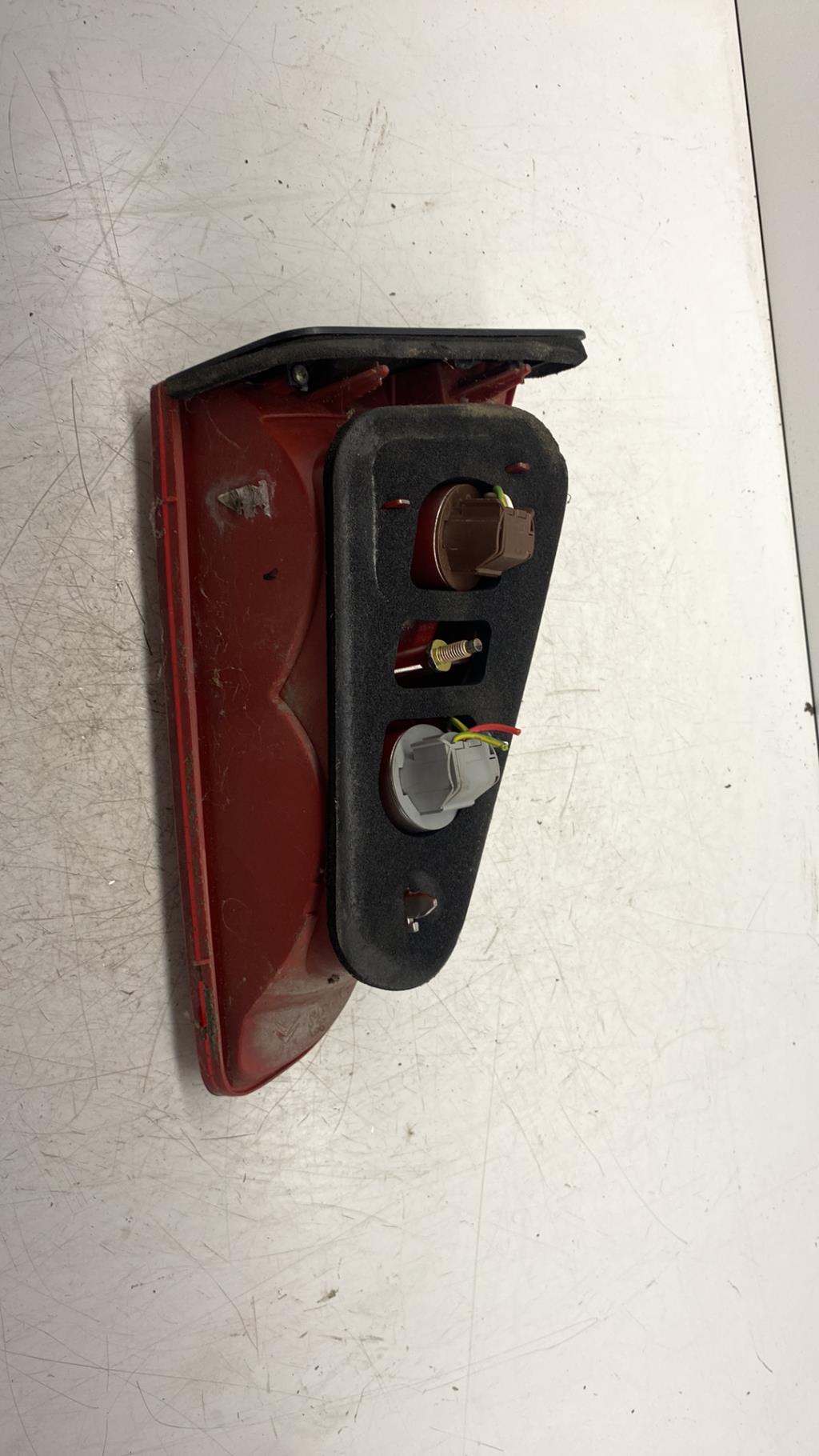 Feu arriere secondaire droit (feux) PEUGEOT 607 PHASE 2 Diesel - 1