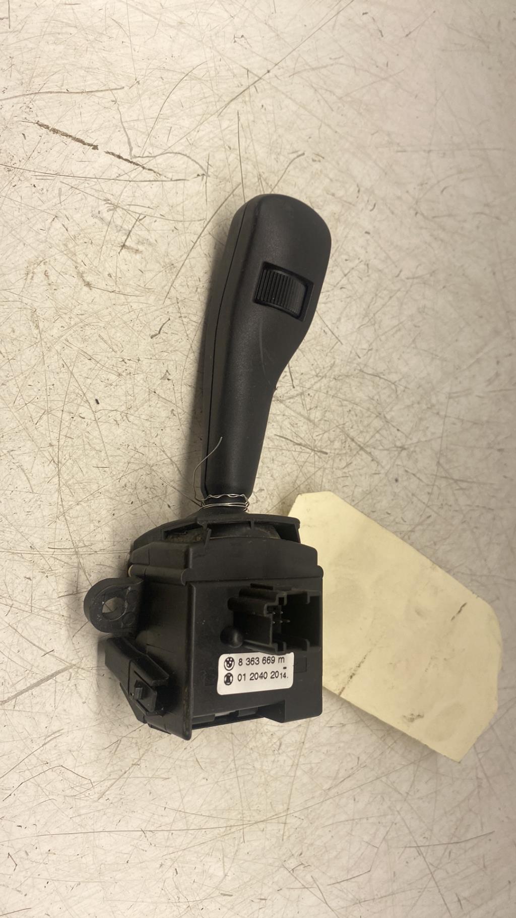 Commodo d'essuie glaces BMW X3 E83 PHASE 1  - 1