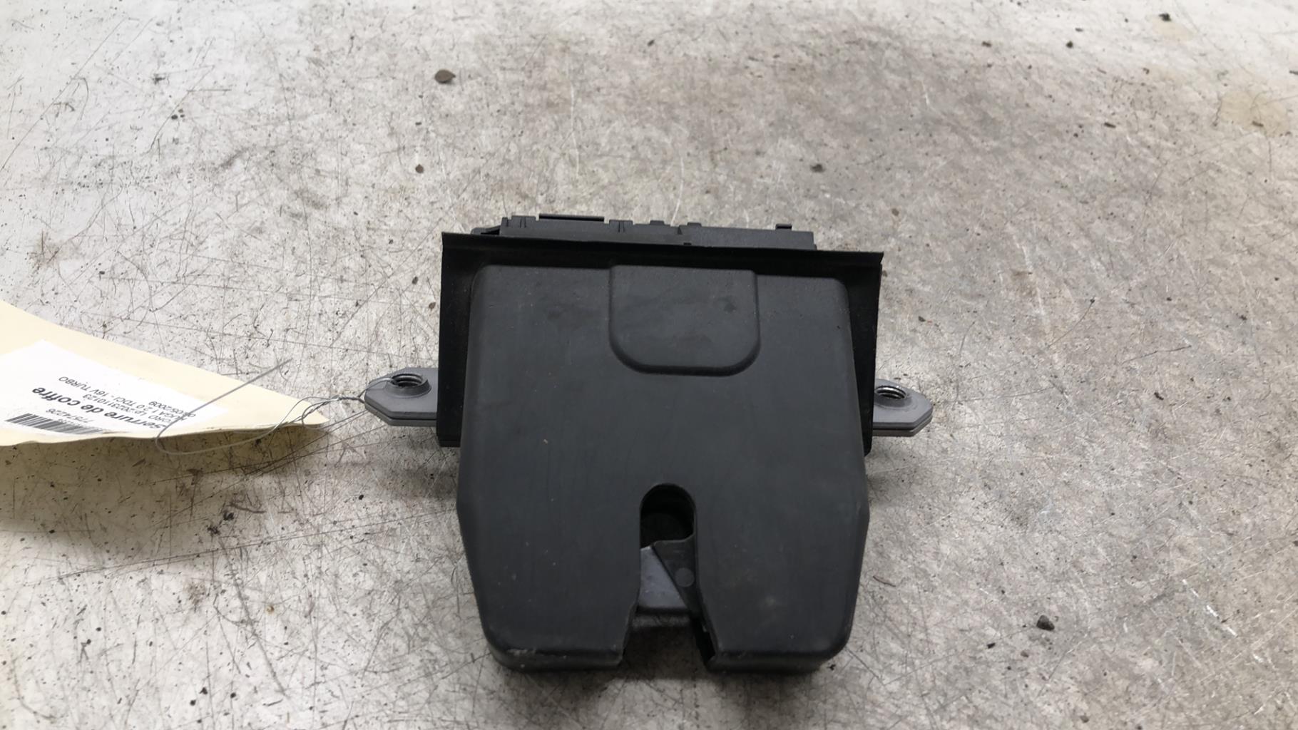 Serrure de coffre FORD KUGA 1 Diesel - 1