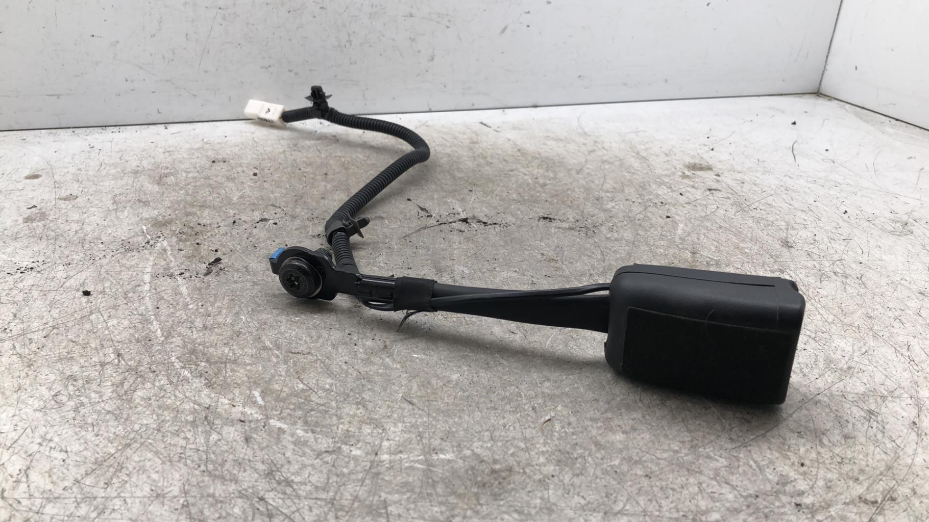 Aggancio cintura sicurezza anteriore destro HYUNDAI TUCSON 2 PHASE 1 Diésel - 1