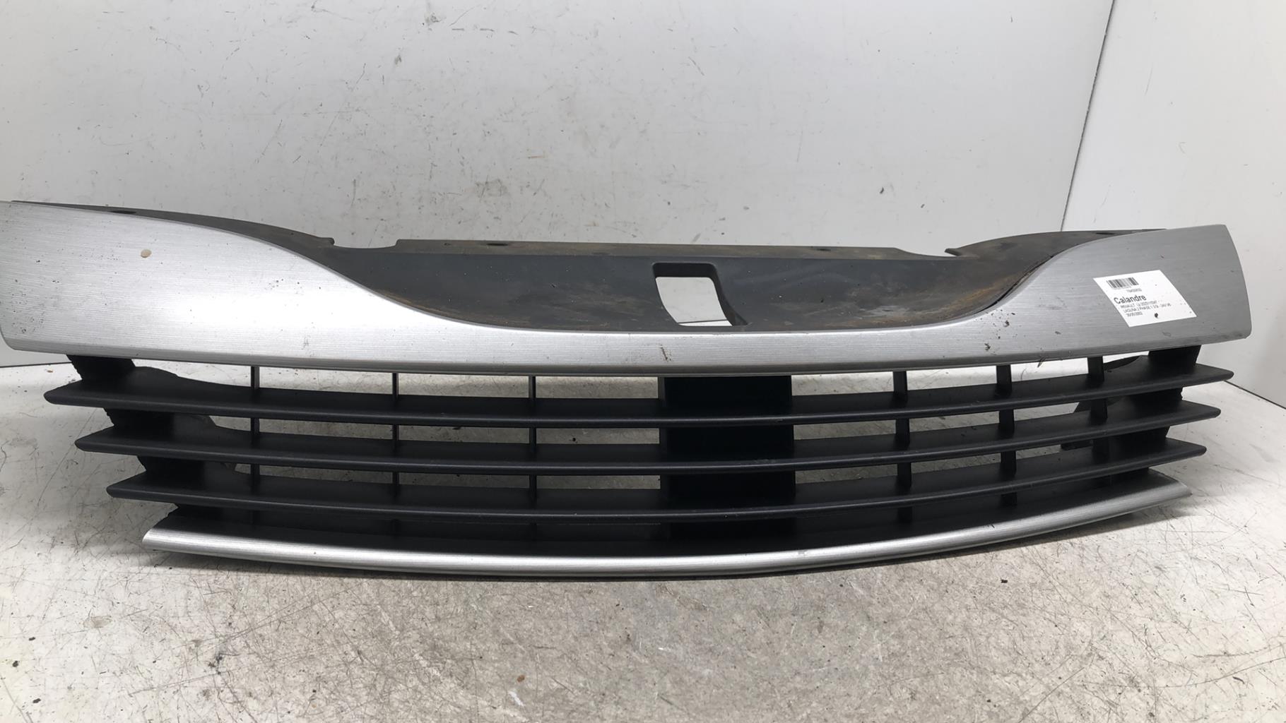 Calandre RENAULT LAGUNA 2 PHASE 1 Essence - 1