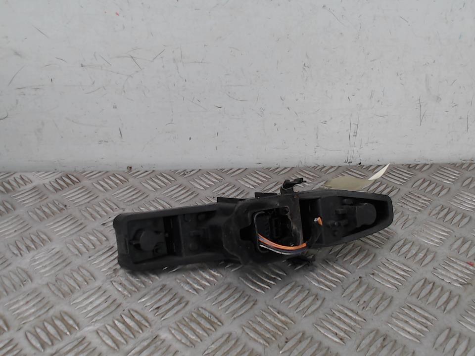 Base portalampade fanale posteriore sinistro RENAULT SCENIC 2 PHASE 1 Diésel - 1