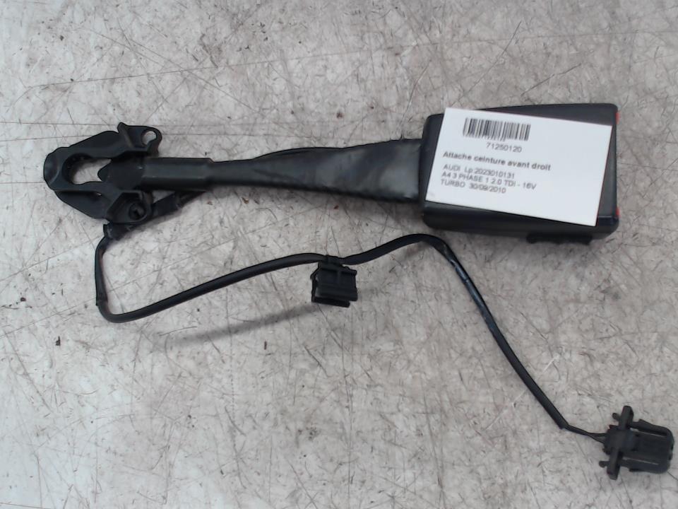 Aggancio cintura sicurezza anteriore destro AUDI A4 3 PHASE 1 Diésel - 1