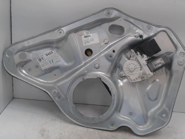 Alzacristalli elettrico posteriore sinistro VOLKSWAGEN GOLF 6 BREAK Diésel - 1