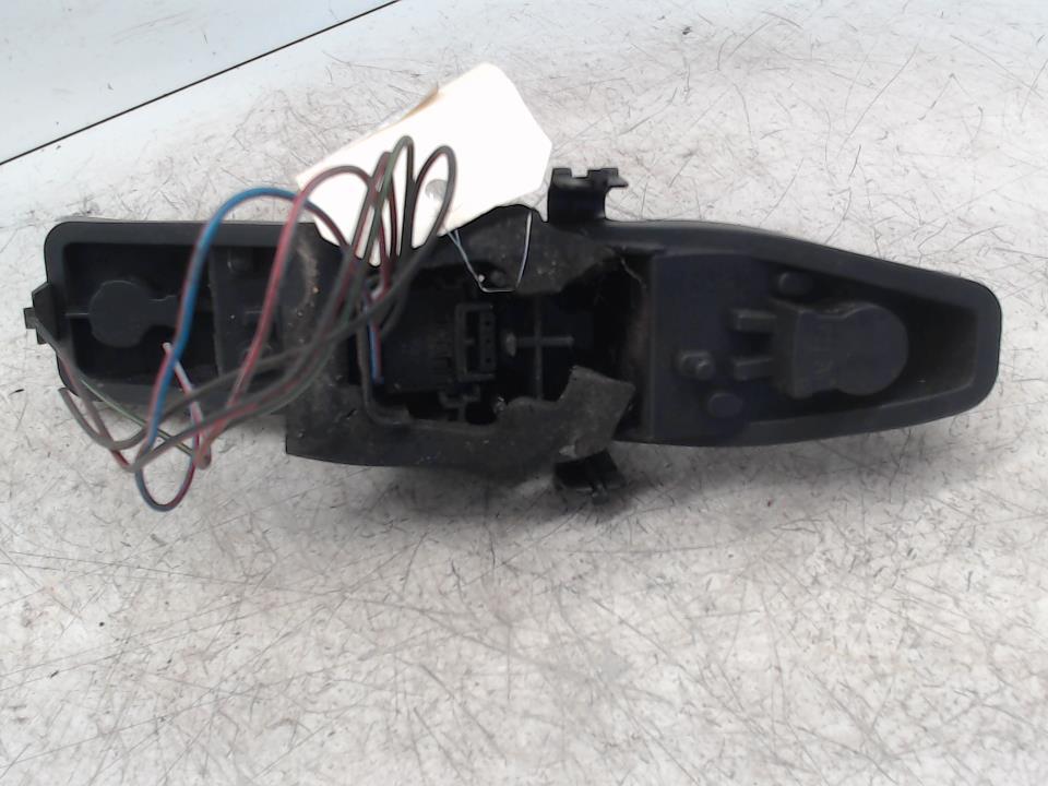 Base portalampade fanale posteriore destro RENAULT SCENIC 2 PHASE 2 Diésel - 1