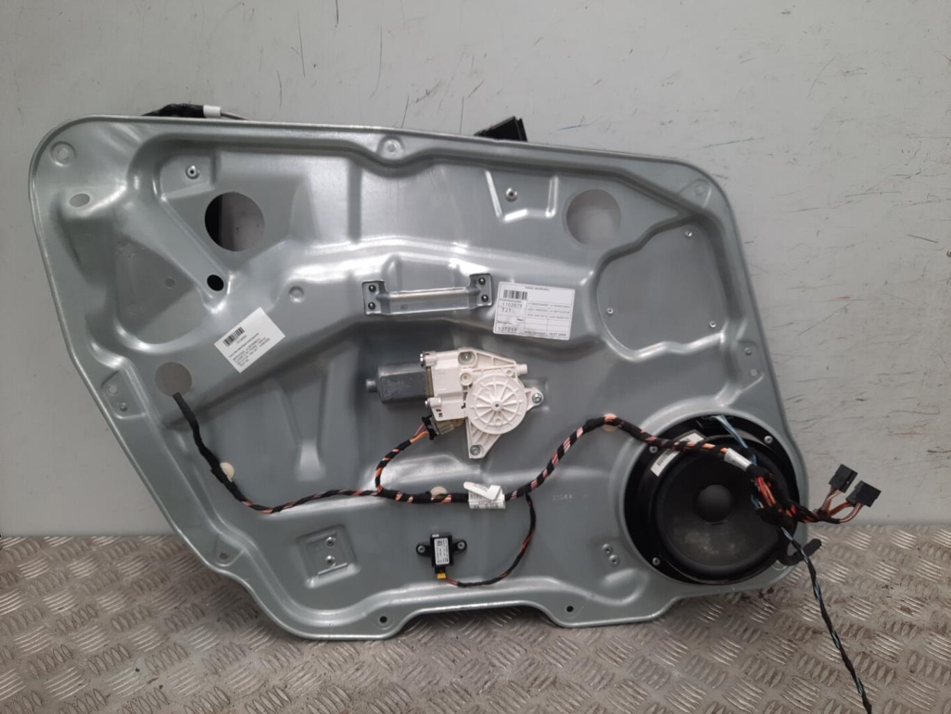 Alzacristalli elettrico anteriore sinistro MERCEDES CLASSE R 251 PHASE 1 BREAK Diésel - 1