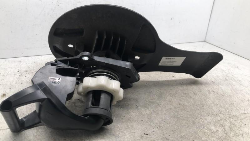 Treuil de roue de secours RENAULT MODUS PHASE 1 Essence - 1