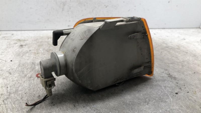 Gruppo ottico anteriore secondario sinistro (luci)(freccia) VOLKSWAGEN POLO 1 Gasolina - 1