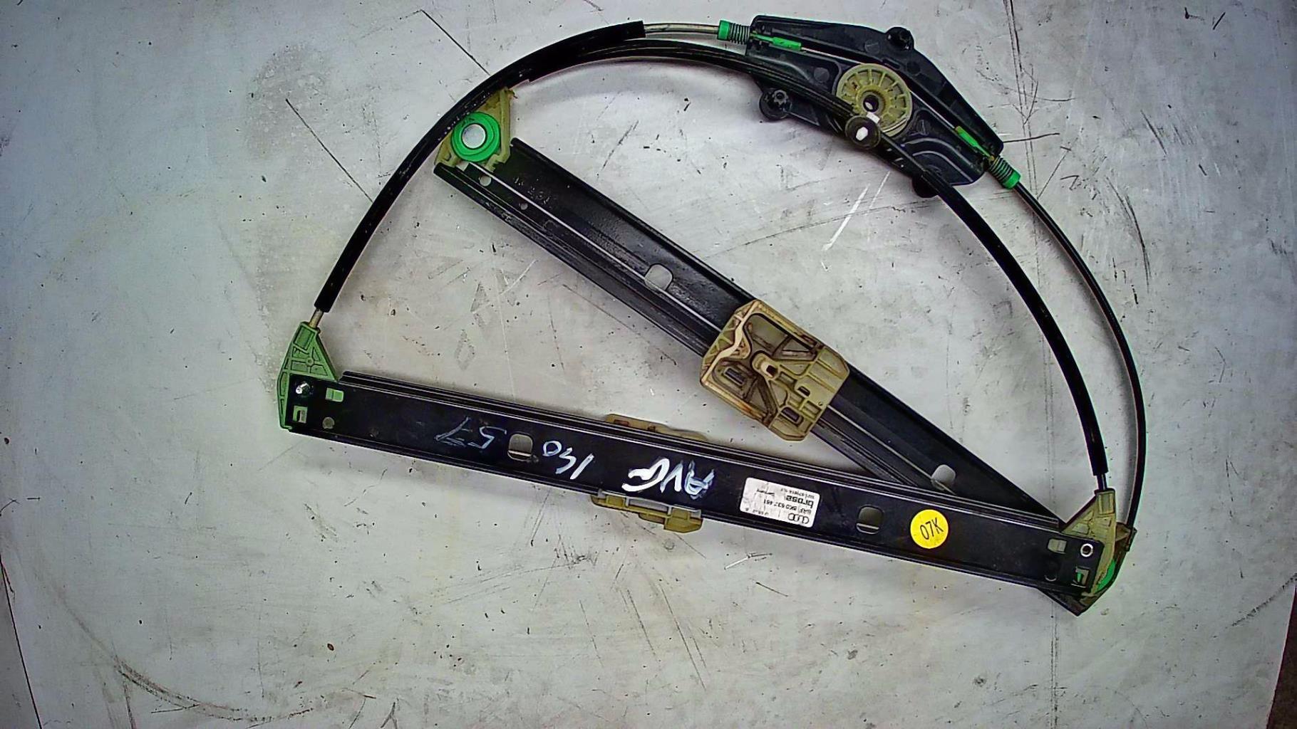 Mecanisme de leve vitre electrique avant gauche AUDI A4 3 PHASE 1 Diesel - 1