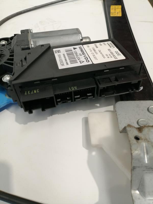 Leve vitre electrique arriere droit AUDI A4 2 AVANT PHASE 2 BREAK Diesel - 1
