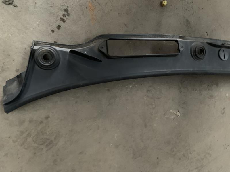 Baie de pare brise BMW SERIE 1 E81 Diesel - 1