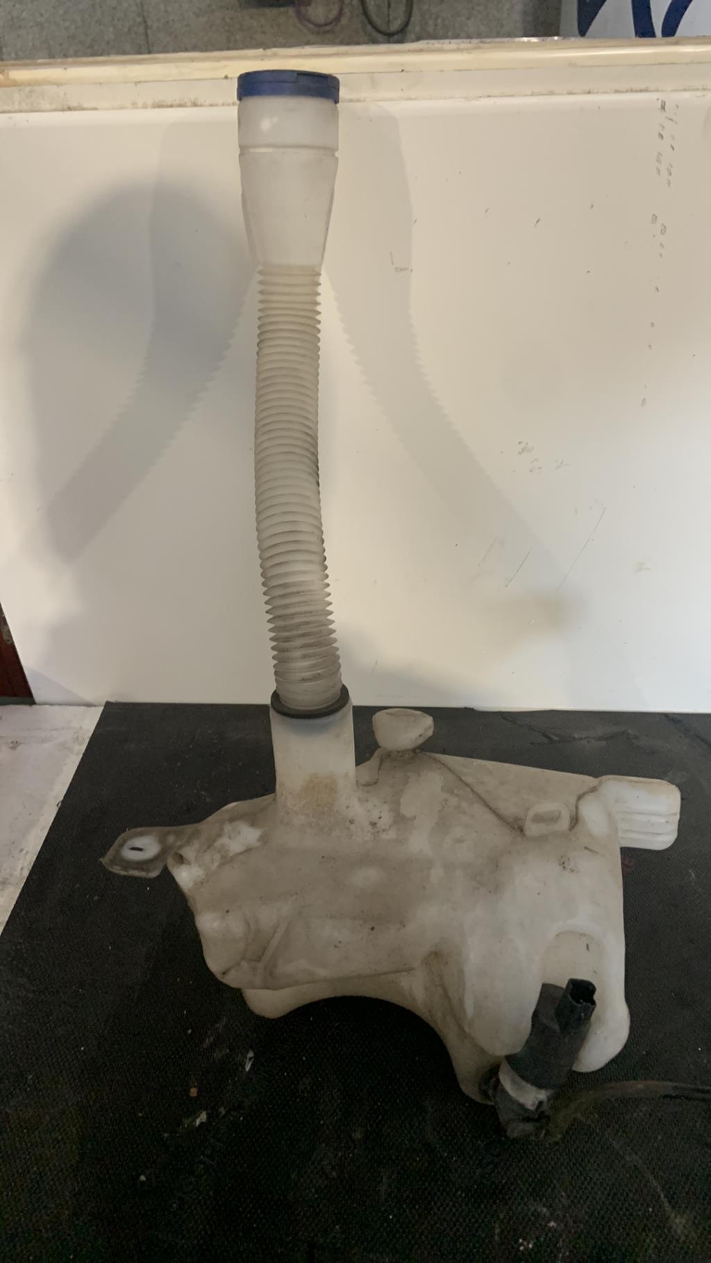 Vase de lave glace PEUGEOT PARTNER 2 PHASE 1 Diesel - 1