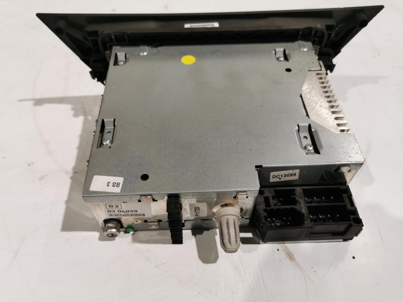Autoradio d'origine RENAULT LAGUNA 3 PHASE 1 Diesel - 1